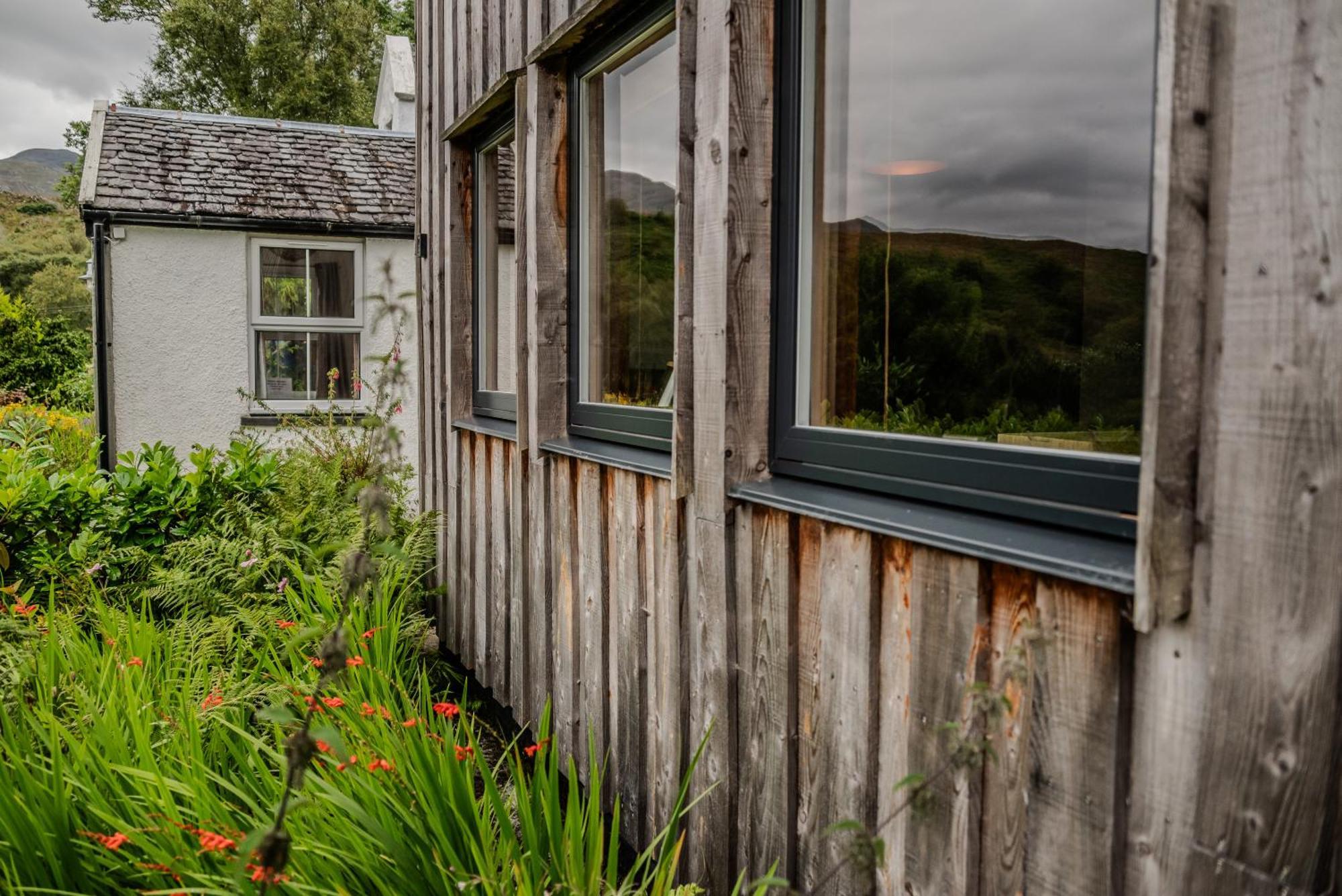 Old Kyle Farm - Stunning Views - 2 Mins From Skye Bridge Kyleakin Exterior foto