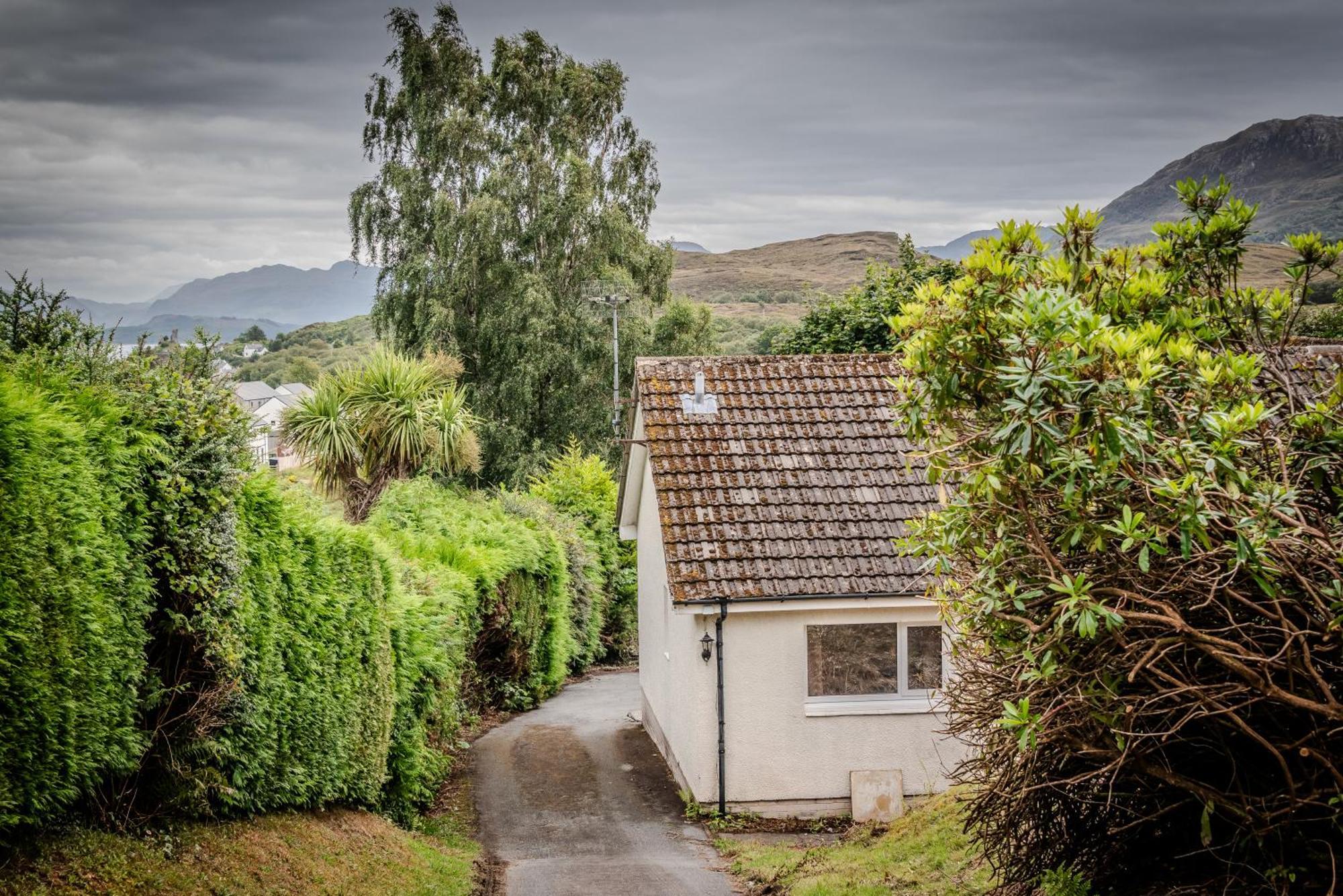 Old Kyle Farm - Stunning Views - 2 Mins From Skye Bridge Kyleakin Exterior foto