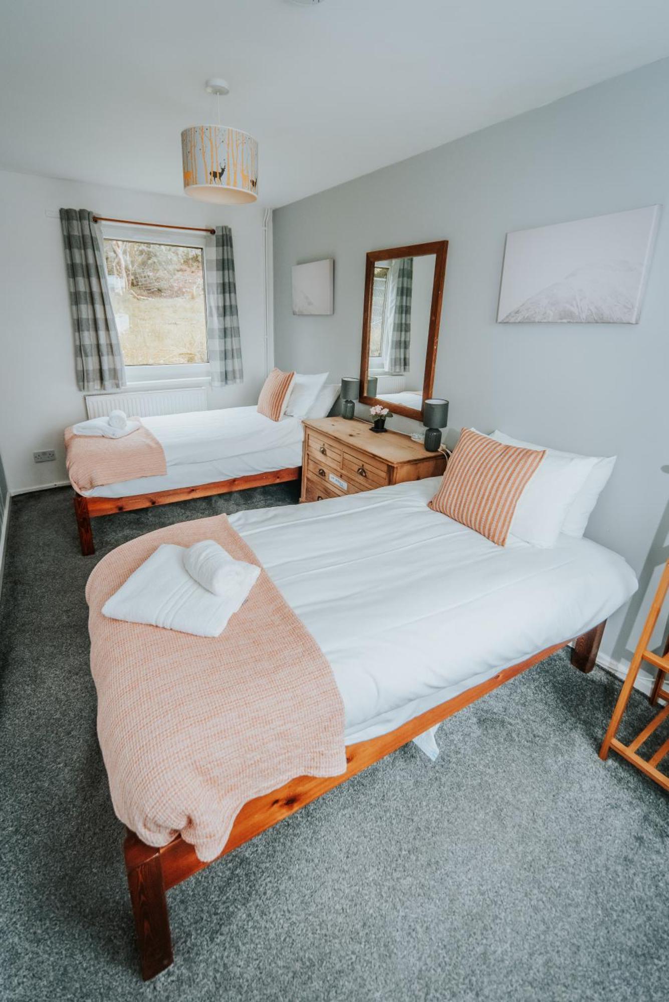 Old Kyle Farm - Stunning Views - 2 Mins From Skye Bridge Kyleakin Exterior foto